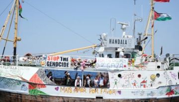 لليوم الثاني.. سفينة حنظلة تواصل إبحارها نحو غزة