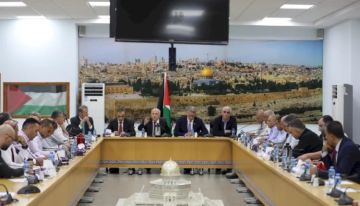 الاقتصاد والمالية وسلطة النقد تستعرض إجراءات التخفيف من الأزمة الاقتصادية