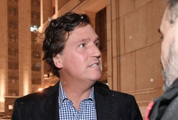 كارلسون يدعو لسحب الجنسية من الأمريكيين الذين يقاتلون مع القوات الإسرائيلية والأوكرانية