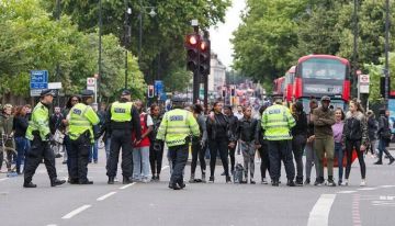 الشرطة البريطانية تحذر من اعتقالات جماعية لنشطاء فلسطين أكشن