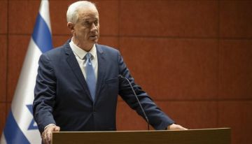 غانتس يدعو لصفقة شاملة تفرج عن الأسرى بغزة ولو بأثمان باهظة