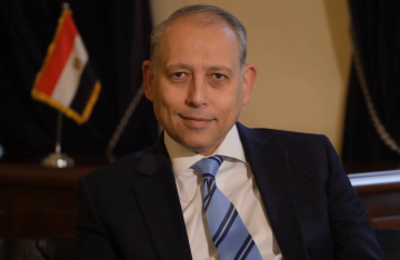 سفير مصر في موسكو لـ RT: علاقاتنا مع روسيا تاريخية وتشهد تنسيقا وتعاونا وثيقا