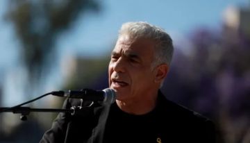 لابيد يدعم زامير بمعارضته احتلال قطاع غزة لابيد يدعم زامير بمعارضته احتلال قطاع غزة