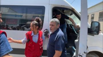 بالأسماء.. الاحتلال يفرج عن 10 أسرى من قطاع غزة