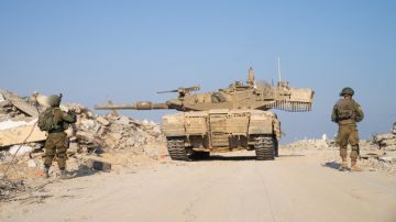 دونوا أسماءهم على الصواريخ.. جنود إسرائيليون يسخرون من مشاهير أمريكيين لدعمهم فلسطين (صورة)