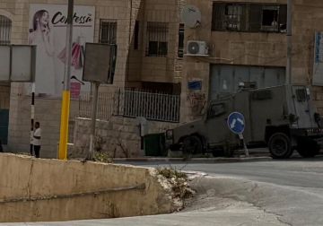 قوات الاحتلال تقتحم عدة مناطق بمحافظة بيت لحم قوات الاحتلال تقتحم عدة مناطق بمحافظة بيت لحم