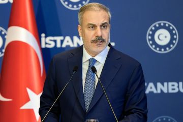 وزير الخارجية التركي يعلن قطع بلاده العلاقات التجارية بالكامل مع إسرائيل