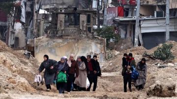 نازحو مخيمات الضفة يواجهون التشريد بلا تعويض بعد دمار منازلهم