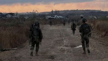 الجيش الإسرائيلي يقلص قواته في غزة بانتظار قرارات المستوى السياسي الجيش الإسرائيلي يقلص قواته في غزة بانتظار قرارات المستوى السياسي