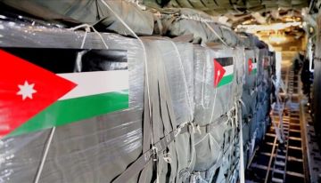 بمشاركة دولية.. الأردن ينفذ 7 إنزالات جوية لمساعدات على غزة بمشاركة دولية.. الأردن ينفذ 7 إنزالات جوية لمساعدات على غزة