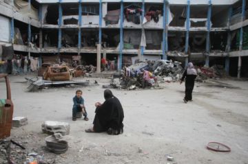 (أونروا): قصف 12 منشأة تابعة لنا في مدينة غزة خلال الشهر الجاري (أونروا): قصف 12 منشأة تابعة لنا في مدينة غزة خلال الشهر الجاري