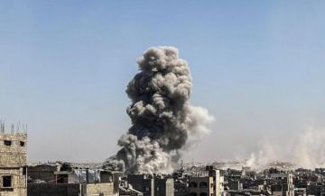 الجيش الإسرائيلي يقصف برج الإيطالي غرب مدينة غزة الجيش الإسرائيلي يقصف برج الإيطالي غرب مدينة غزة