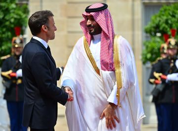 السفير الفرنسي لدى إسرائيل يزعم: نوع من الصفقة مع السعودية بخصوص التطبيع والاعتراف بفلسطين