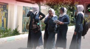 التربية والتعليم: تأجيل امتحان اللغة العربية لطلبة قطاع غزة 2006 حتى 16 سبتمبر الجاري