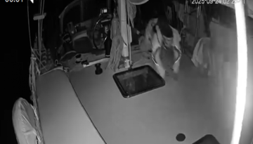 هجوم بالمسيرات على سفن أسطول الصمود العالمي في البحر المتوسط هجوم بالمسيرات على سفن أسطول الصمود العالمي في البحر المتوسط