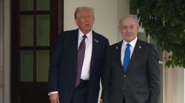 قبيل لقائهما.. نتنياهو يصل البيت الأبيض وترامب يهاتف أمير قطر