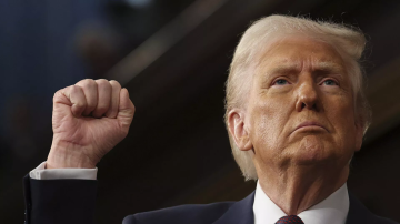 قيادي في الجهاد الإسلامي: خطة ترامب بشأن غزة تهدف إلى تقسيم الدول العربية