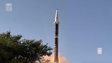 القوات المسلحة اليمنية تكشف تفاصيل عمليتين عسكريتين ضد أهداف للاحتلال