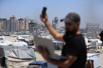 انقطاع خدمات الانترنت والاتصالات الأرضية في محافظتي غزة وشمال غزة