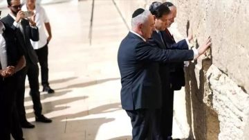 بالفيديو نتنياهو وروبيو يقتحمان حائط البراق لأداء طقوس تلمودية