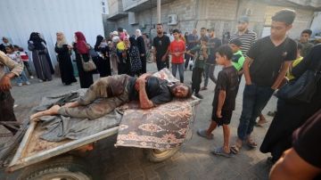 8 شهداء بقصف الاحتلال حي الدرج بغزة 8 شهداء بقصف الاحتلال حي الدرج بغزة