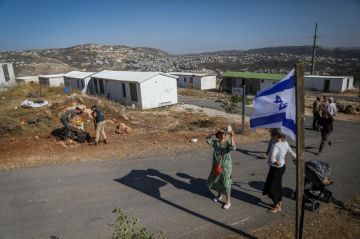 الاحتلال يخطر بالاستيلاء على أراض في كفر الديك لشق طريق استيطاني