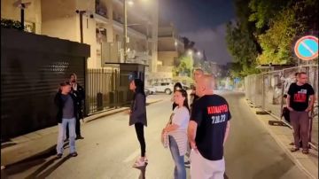 أحلام الطلاب الفلسطينيين تتحطم بعد سحب أمريكا تأشيراتهم للدراسة أحلام الطلاب الفلسطينيين تتحطم بعد سحب أمريكا تأشيراتهم للدراسة