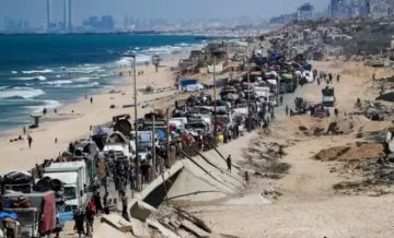 الجيش يوسع عملياته في مدينة غزة مع انقطاع الاتصالات والإنترنت الجيش يوسع عملياته في مدينة غزة مع انقطاع الاتصالات والإنترنت