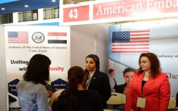 أمريكا تعلق تأشيرات 75 دولة بينها مصر وتصدم أسواق السفر