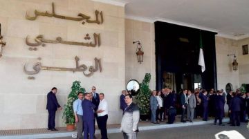 الجزائر: مشروع قانون يمنع الترويج للتطبيع مع الاحتلال