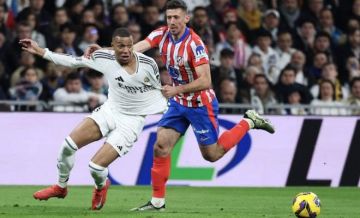 محدث:  ريال مدريد يضرب موعدا مع برشلونة في نهائي السوبر الإسباني