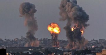 غارات برفح وخان يونس ونسف منازل بغزة واطلاق نار نار بالبريج