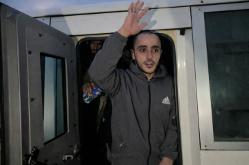 بالأسماء... الاحتلال يفرج عن 8 أسرى من قطاع غزة