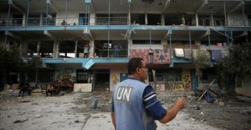 نقابات العمال تحذر من تداعيات فصل مئات موظفي أونروا نقابات العمال تحذر من تداعيات فصل مئات موظفي أونروا