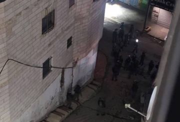 طالت طفلا وصحفيا.. اعتقالات واقتحامات في الضفة وعمليات هدم