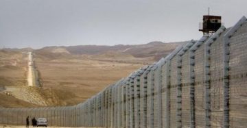 الاحتلال يعلن احباط تهريب أسلحة من مصر