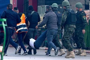 حماس تدعو أجهزة السلطة لوقف حملات الاعتقال والاستهداف السياسي بالضفة