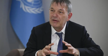 حماس تطالب بتحرك دولي.. لازاريني: هدم مباني الأونروا تحد للقانون الدولي