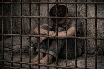 شهادة قاصر من غزة عن فظائع التعذيب بسجون الاحتلال