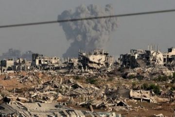 قوات الاحتلال تفجر عربات مفخخة شمال قطاع غزة وتشن غارات على مناطق عدة قوات الاحتلال تفجر عربات مفخخة شمال قطاع غزة وتشن غارات على مناطق عدة