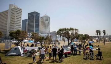 بلدية تل أبيب تعترف: متنزه تشارلز كلور أقيم لإخفاء معالم حي المنشية المهجر 