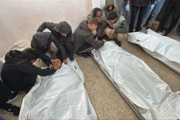 حماس: القصف المتواصل في غزة يعكس استهتار الاحتلال باتفاق وقف إطلاق النار حماس: القصف المتواصل في غزة يعكس استهتار الاحتلال باتفاق وقف إطلاق النار