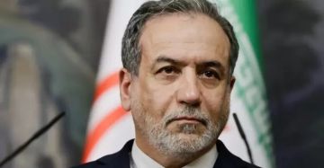 عراقتشي: منتدى دافوس ألغى مشاركتي تحت ضغط إسرائيلي ودعم أميركي