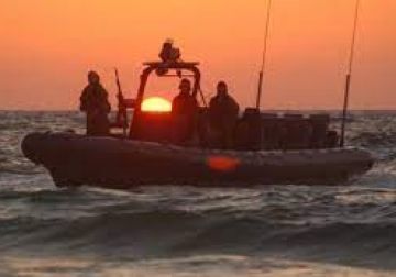 مصابان بنيران زوارق الاحتلال في رفح مصابان بنيران زوارق الاحتلال في رفح