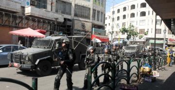 الاحتلال يغلق وسط مدينة الخليل لتأمين اقتحام المستوطنين