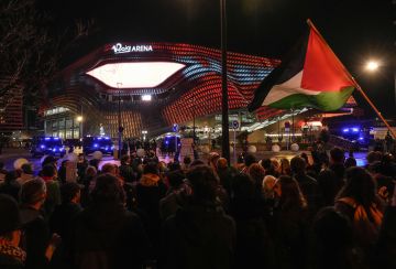 إسبانيا.. مظاهرة حاشدة في فالنسيا للتنديد بوصول فريق إسرائيلي