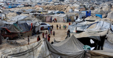 غزة: شهيد وطفلة جريحة بنيران الاحتلال واستشهاد مسنة جراء البرد