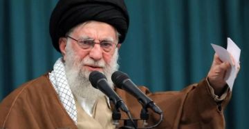 السيد خامئني لترامب: ستسقط كما سقط فرعون