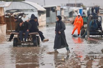 الطقس..أجواء باردة ومنخفض جوي عميق الإثنين