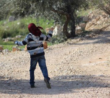 بالصور: إصابات خلال مواجهات في الضفة